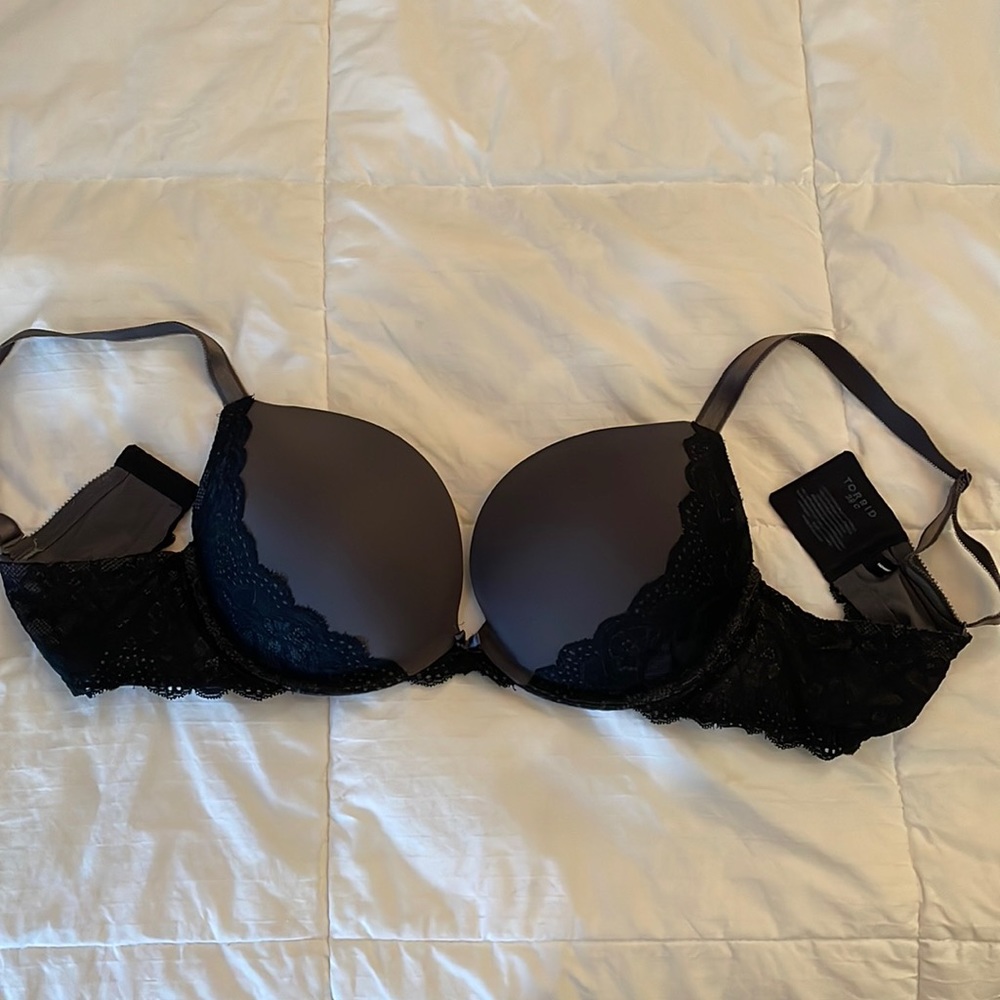 Torrid Lace Bra 38C